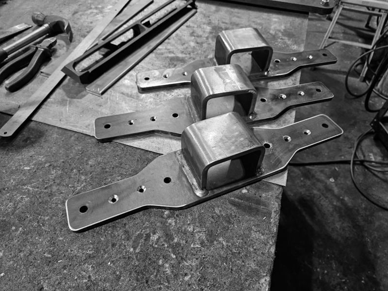 Super Shed Shackle